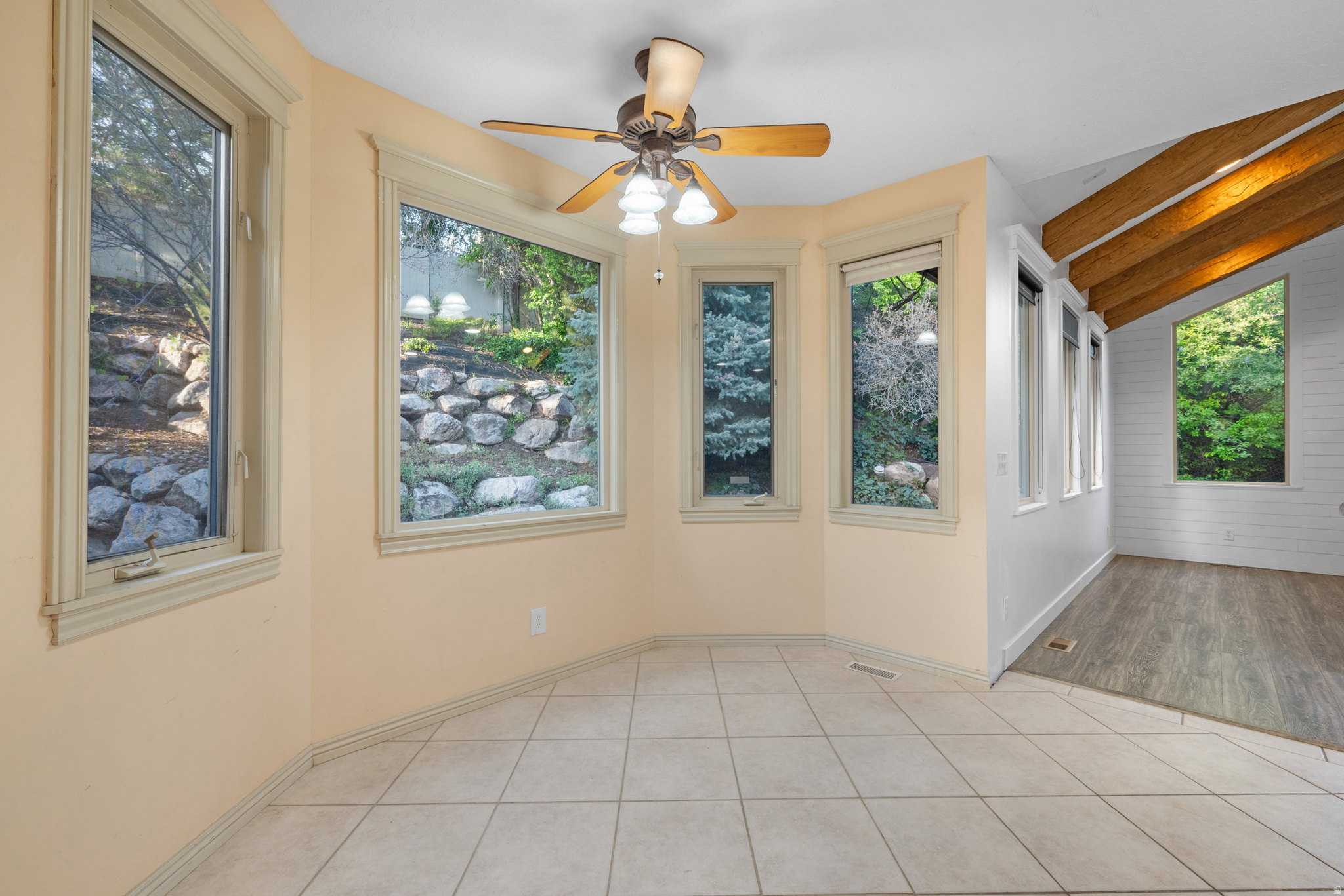 DAWSON HOLLOW - Residential