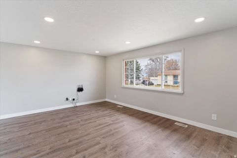 Tiny photo for 1533 W 1740 N, Clearfield, UT 84015 (MLS # 2142635)