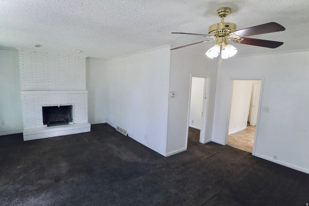 Photo of 258 N CHICAGO ST, Salt Lake City, UT 84116 (MLS # 2141909)