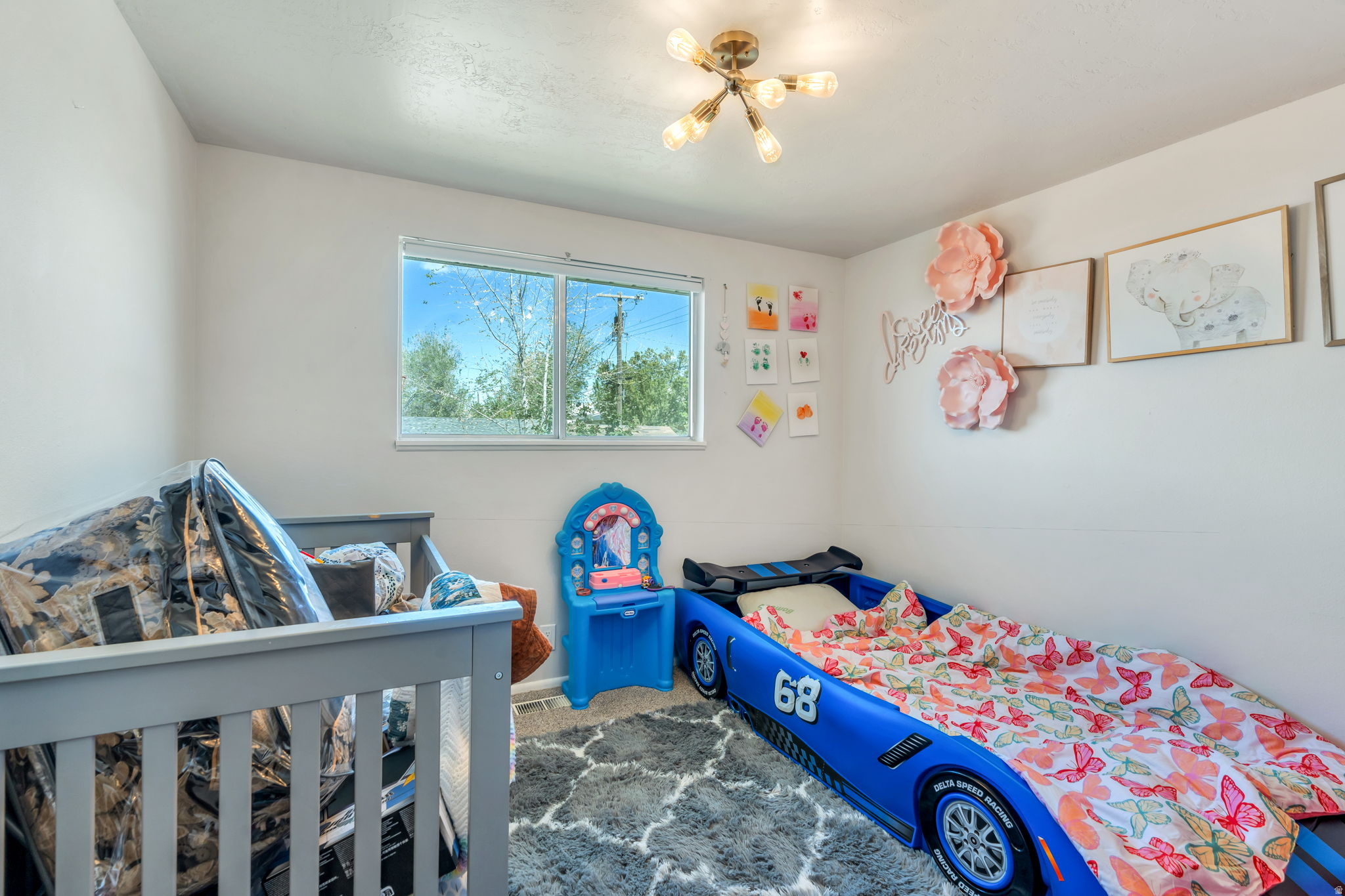 LAKEVIEW ESTATES - Residential