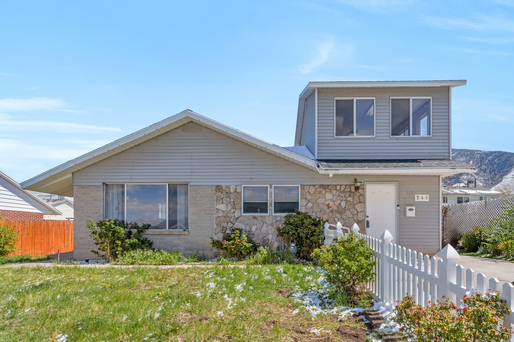 LAKEVIEW ESTATES - Residential