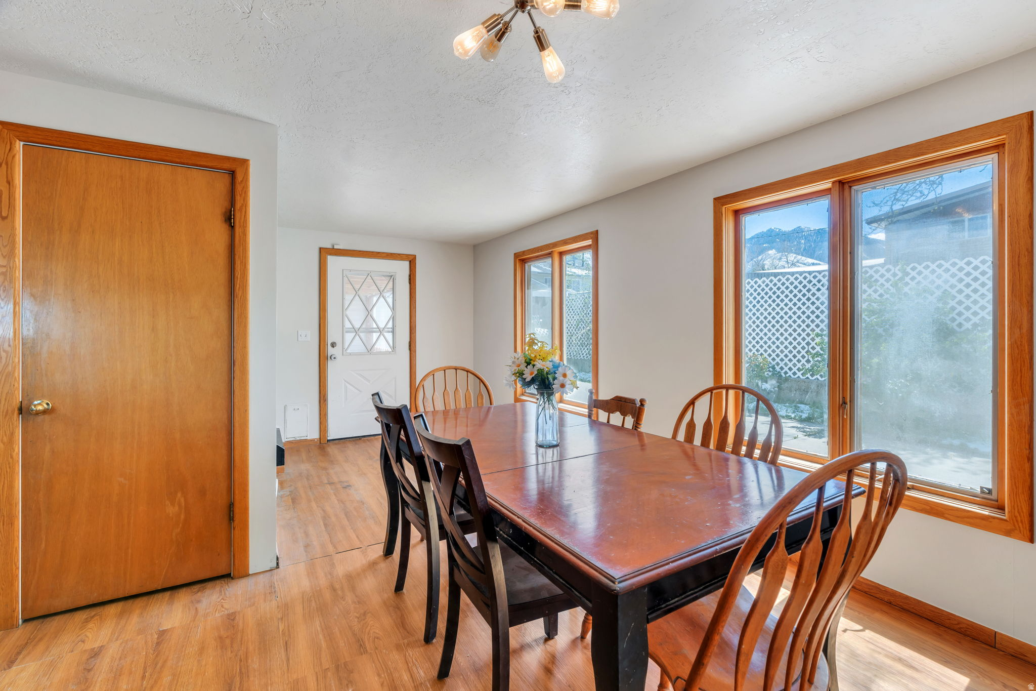 LAKEVIEW ESTATES - Residential