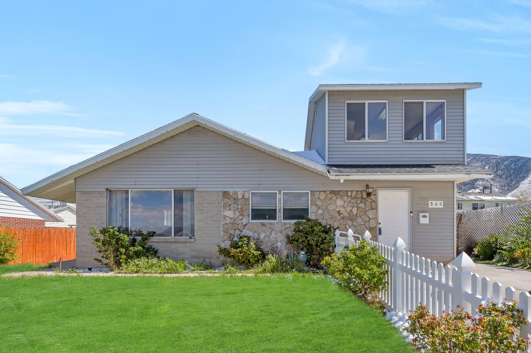LAKEVIEW ESTATES - Residential