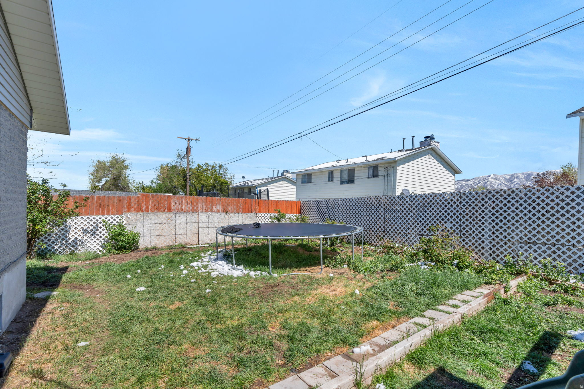 LAKEVIEW ESTATES - Residential