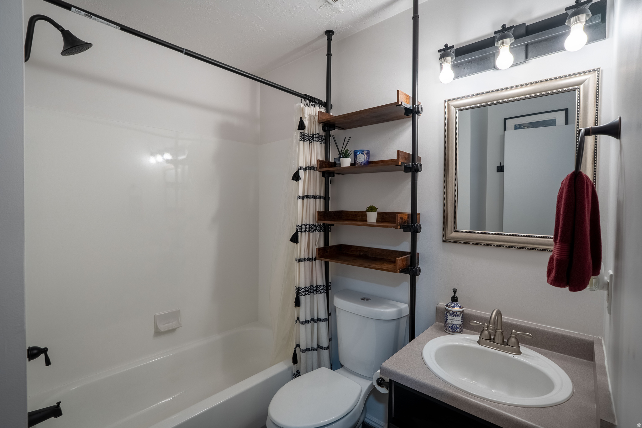 BRICKERHAVEN PH 1 - Residential