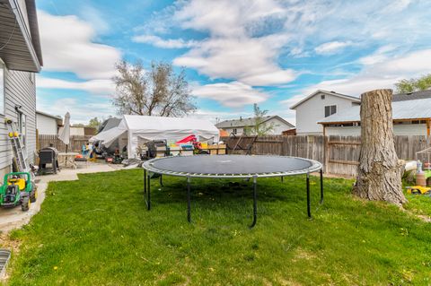 Tiny photo for 5041 S HEATH AVE, Salt Lake City, UT 84118 (MLS # 2151457)