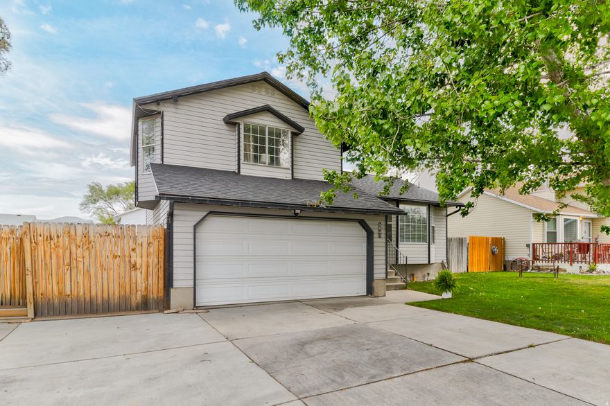 This beautifully updated home is located in the highly desirable Chapelveiw neighborhood, just minutes from the Kearns Oval and Recreation Center. Featuring four fully finished bedrooms and Two bathrooms, this home offers both comfort and functionality for modern living.  Enjoy the many recent updates, including refreshed bathrooms, updated electrical throughout, and a stunning, well-maintained yard perfect for relaxing or entertaining. The thoughtful upgrades and inviting layout make this home truly move-in ready.  With its prime location and stylish improvements, this is a fantastic opportunity you won't want to miss!