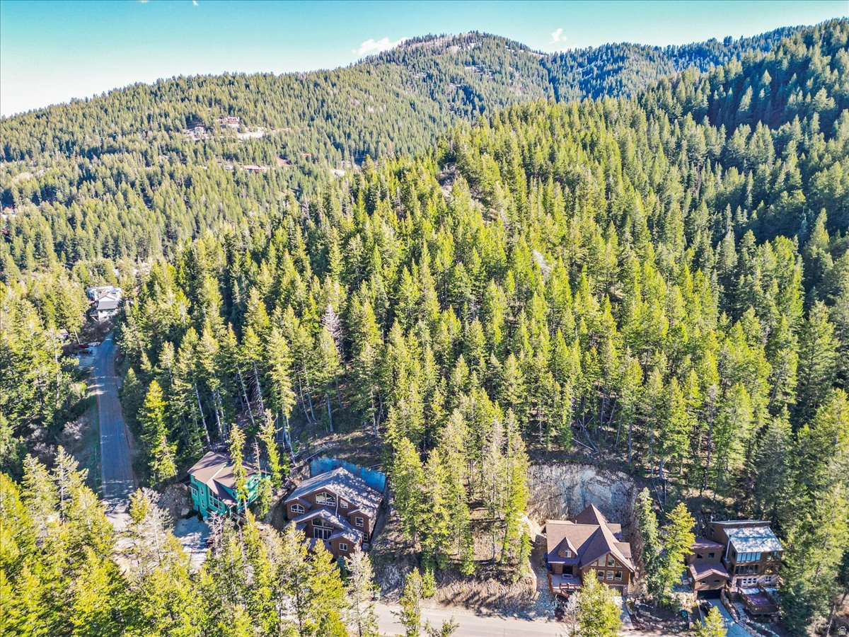 SUMMIT PARK SUBDIVISION - Land