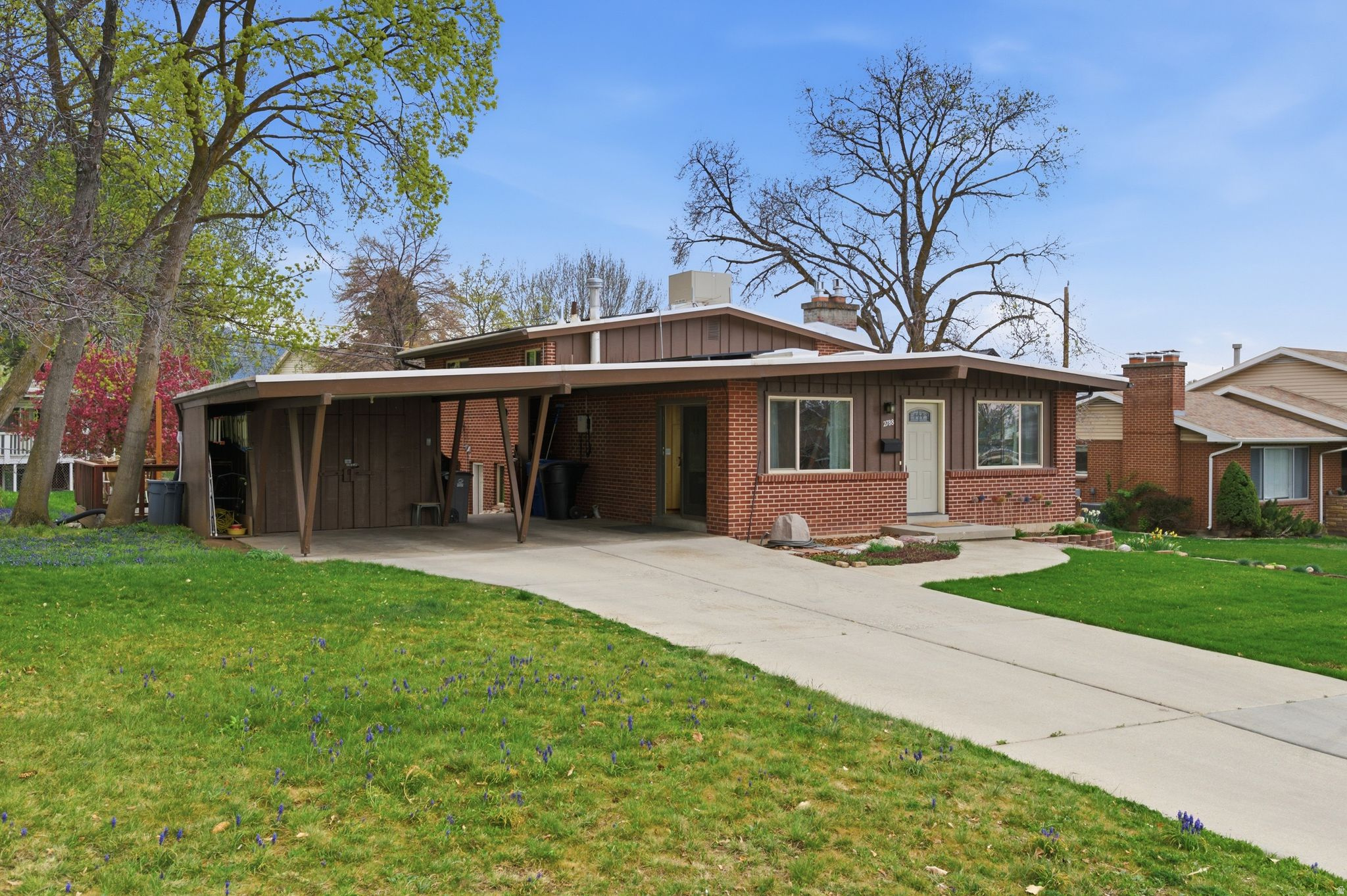 LA JOYA HEIGHTS - Residential