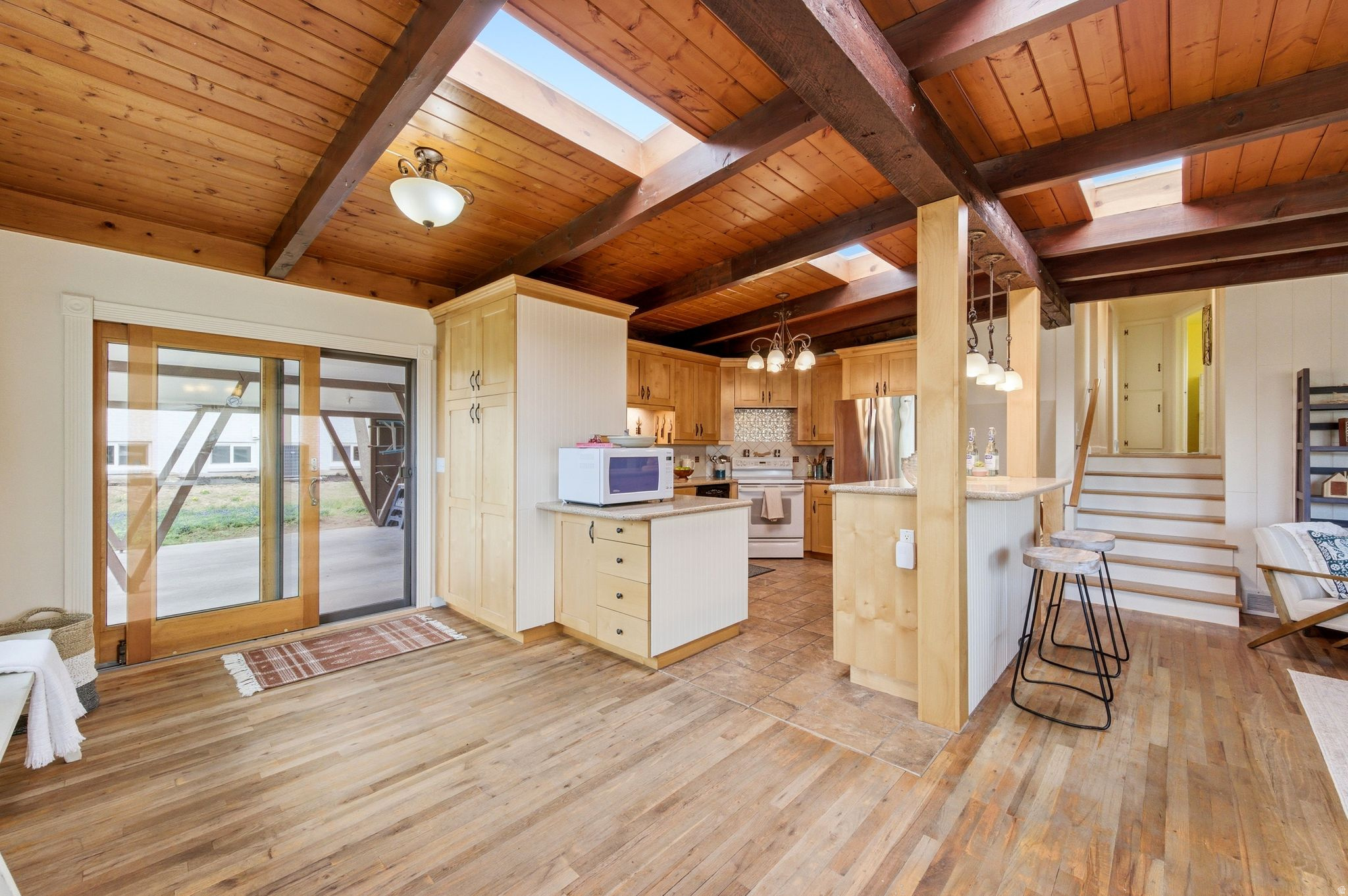 LA JOYA HEIGHTS - Residential