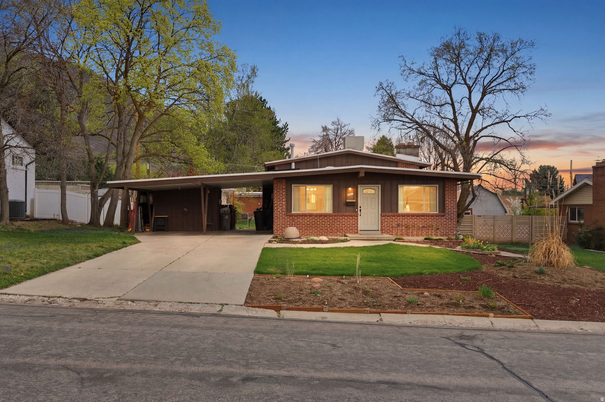 LA JOYA HEIGHTS - Residential