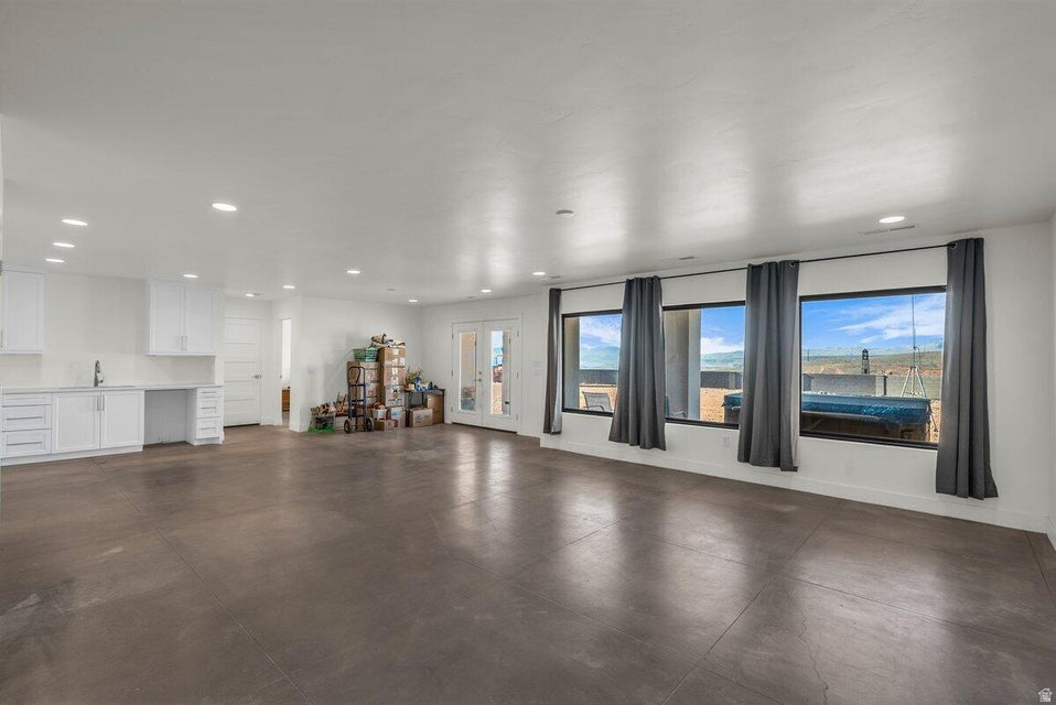 GRAND HEIGHTS PH 1 - Residential