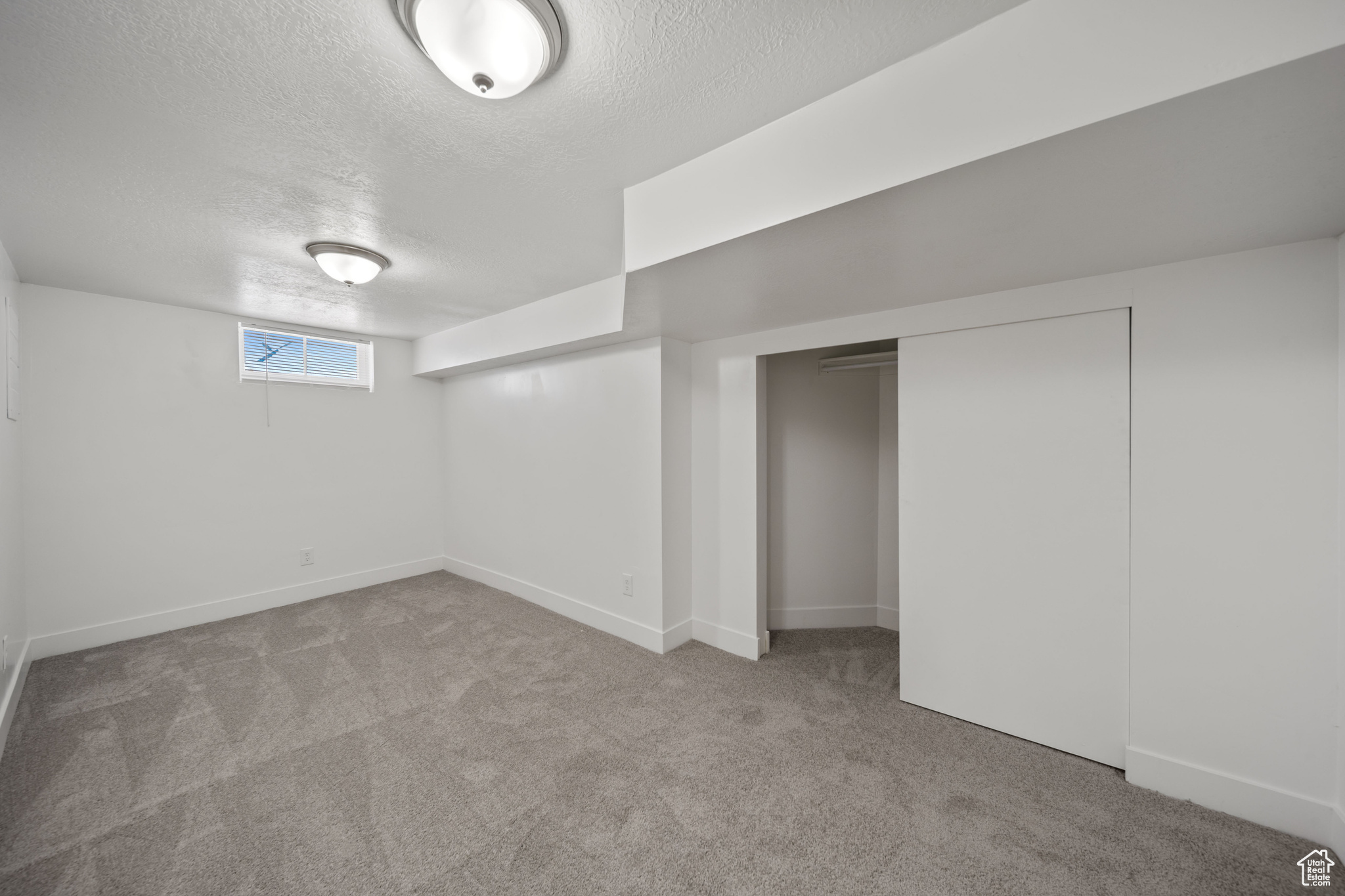 KEARNS TOWNSITE - Residential