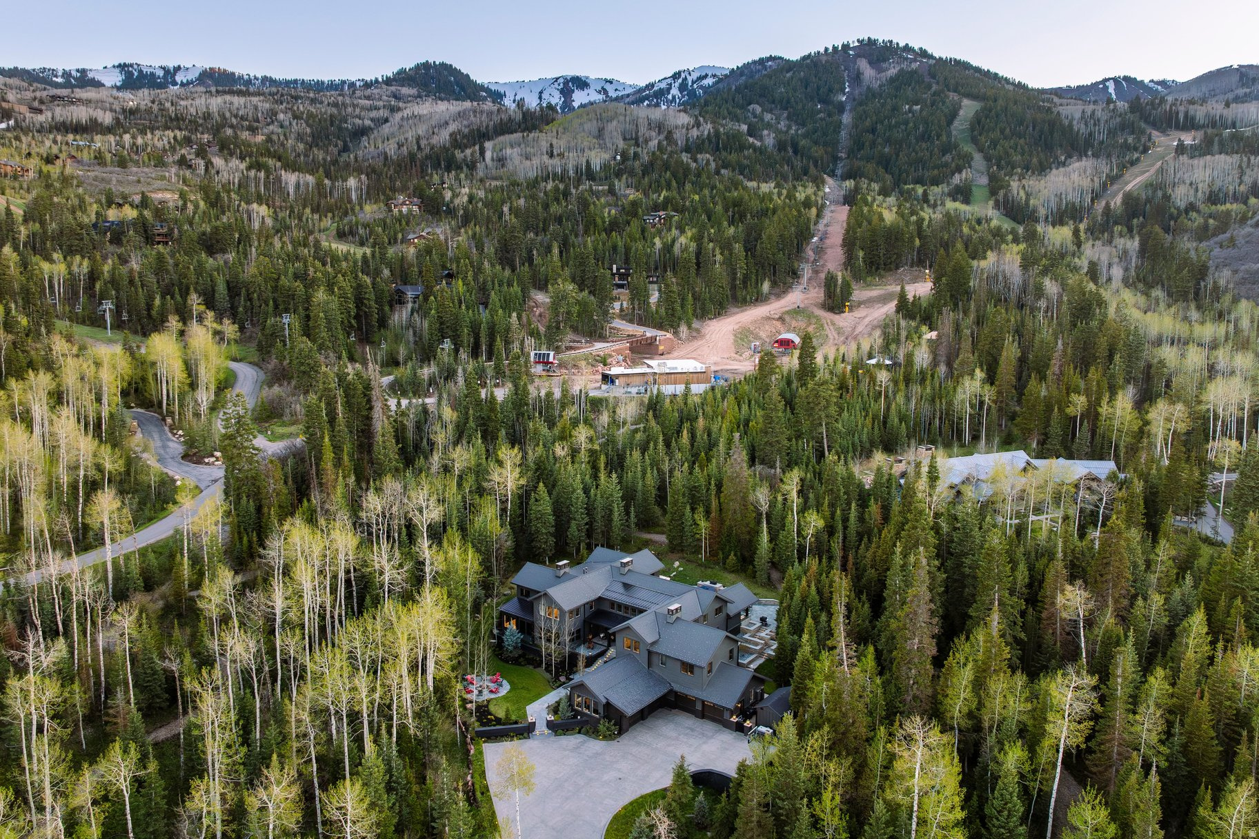 WHITE PINE RANCHES - Residential