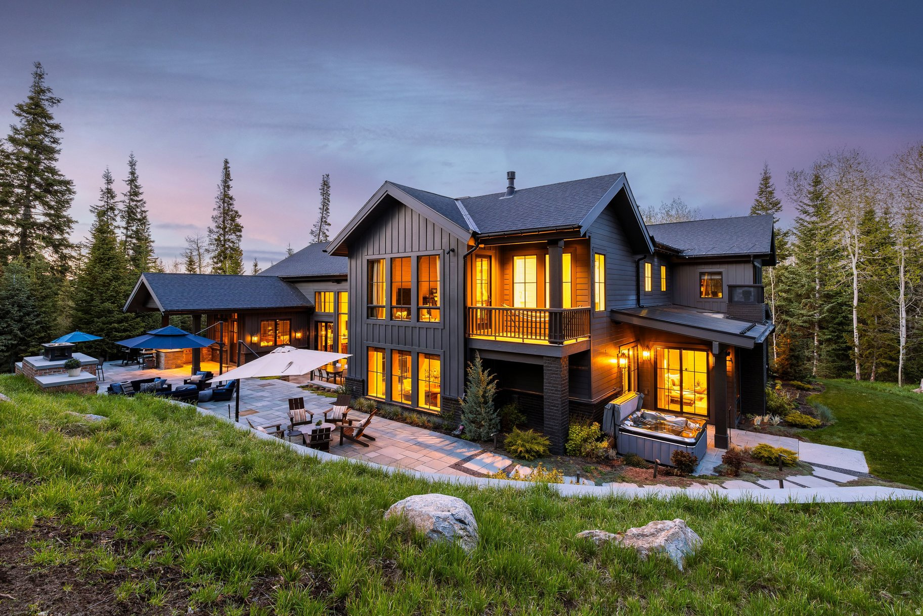 WHITE PINE RANCHES - Residential