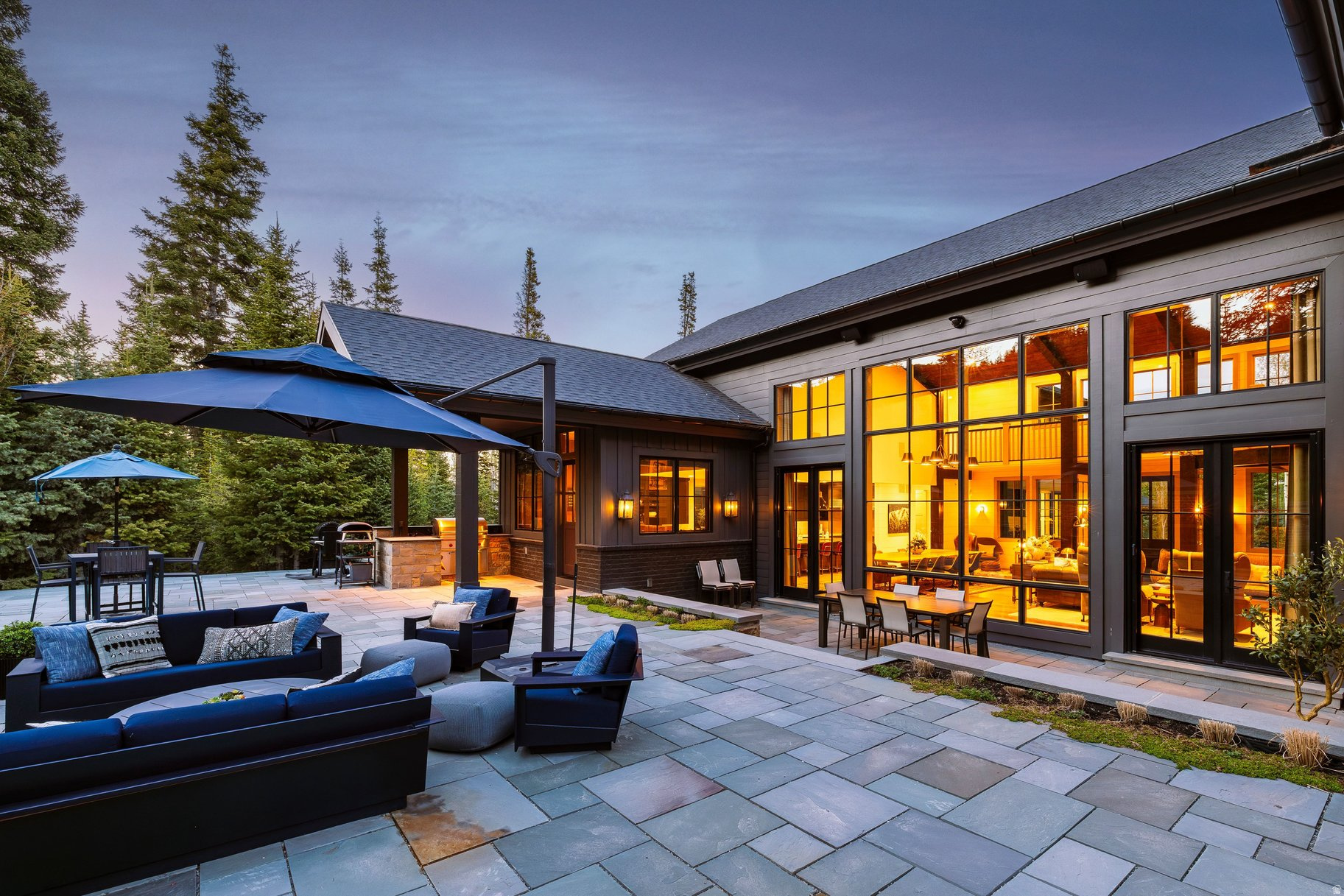 WHITE PINE RANCHES - Residential