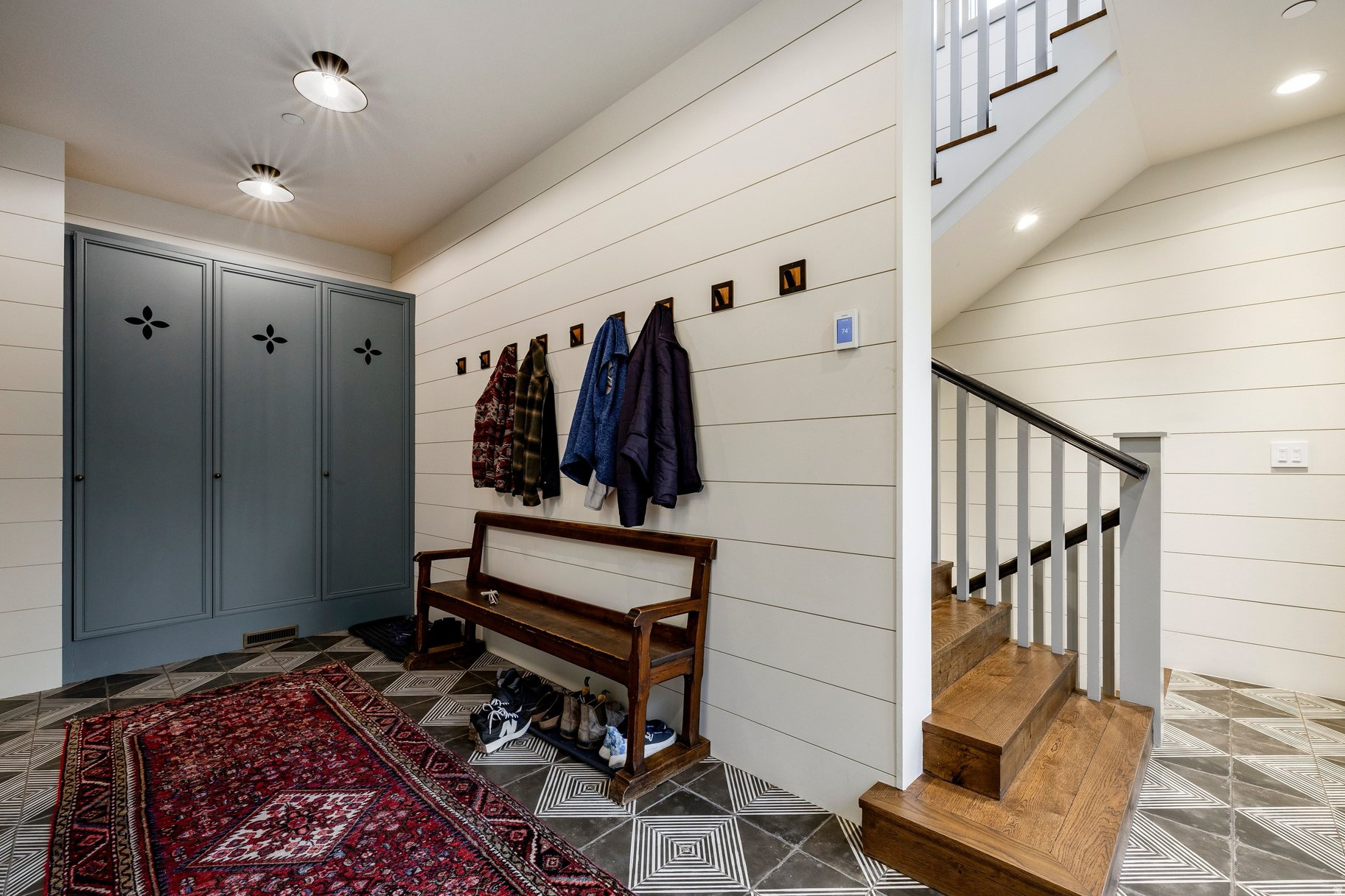WHITE PINE RANCHES - Residential