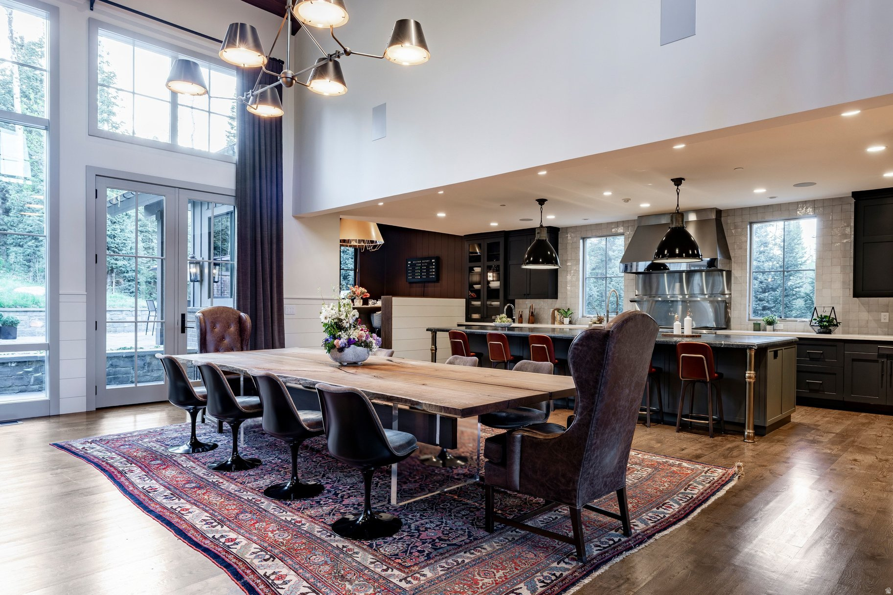 WHITE PINE RANCHES - Residential