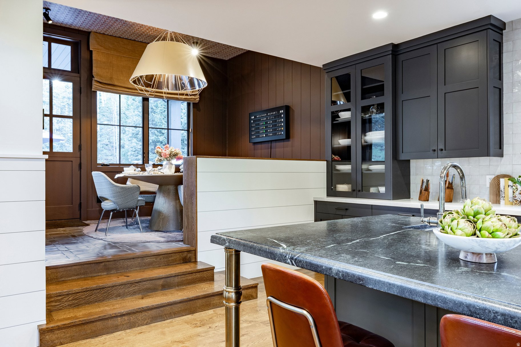 WHITE PINE RANCHES - Residential