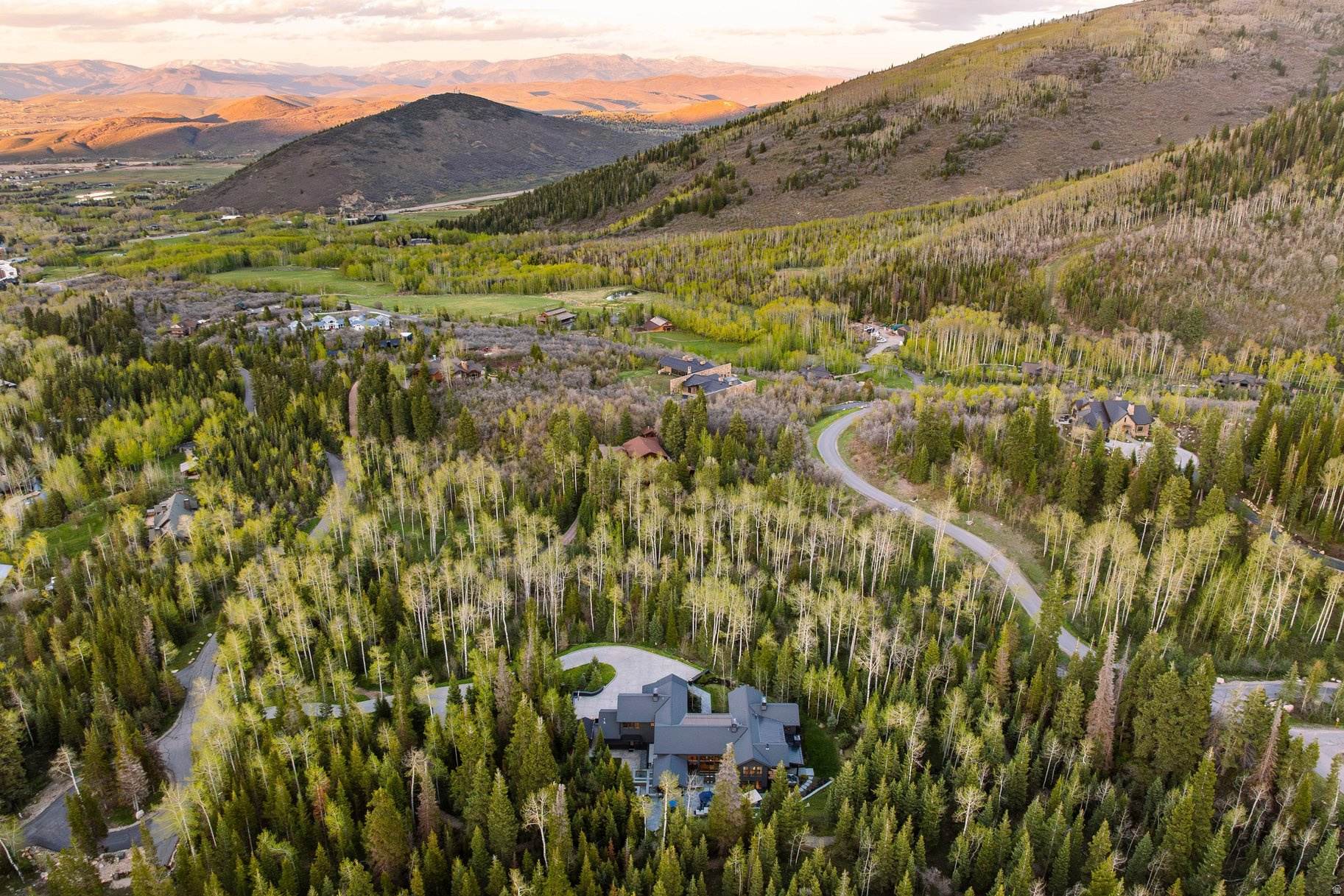 WHITE PINE RANCHES - Residential