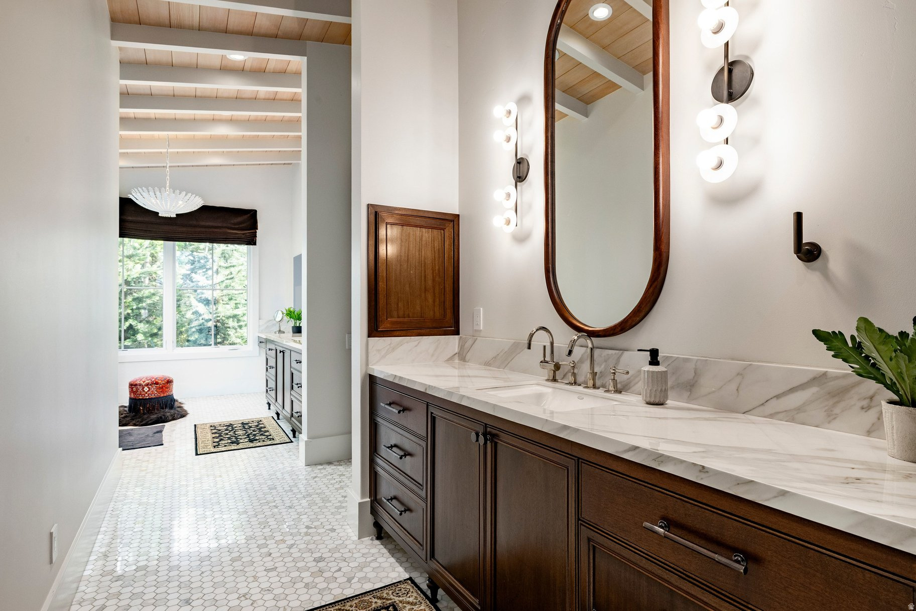 WHITE PINE RANCHES - Residential