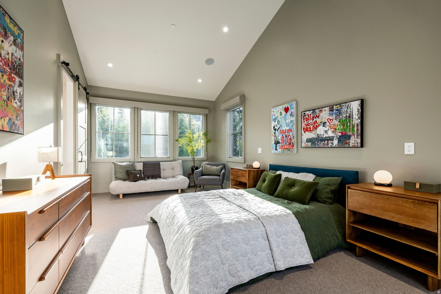 WHITE PINE RANCHES - Residential