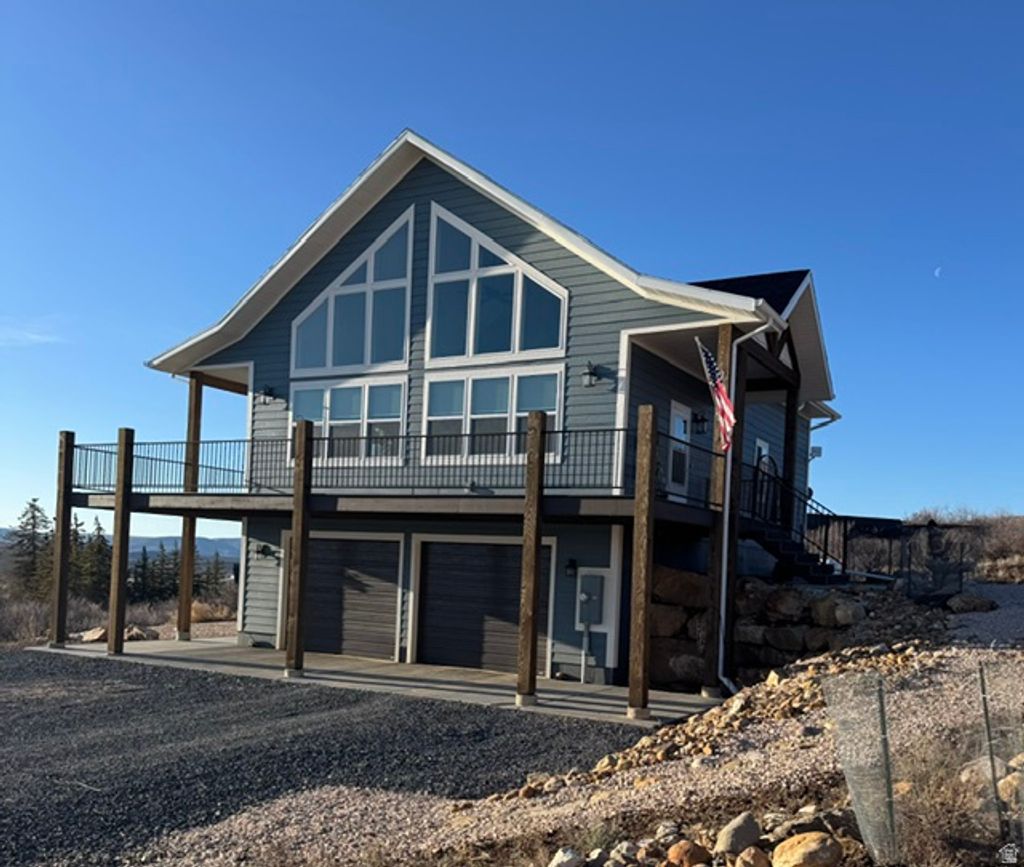 Photo of 2159 S VALLEY VIEW DR, Garden City, UT 84028 (MLS # 2142405)