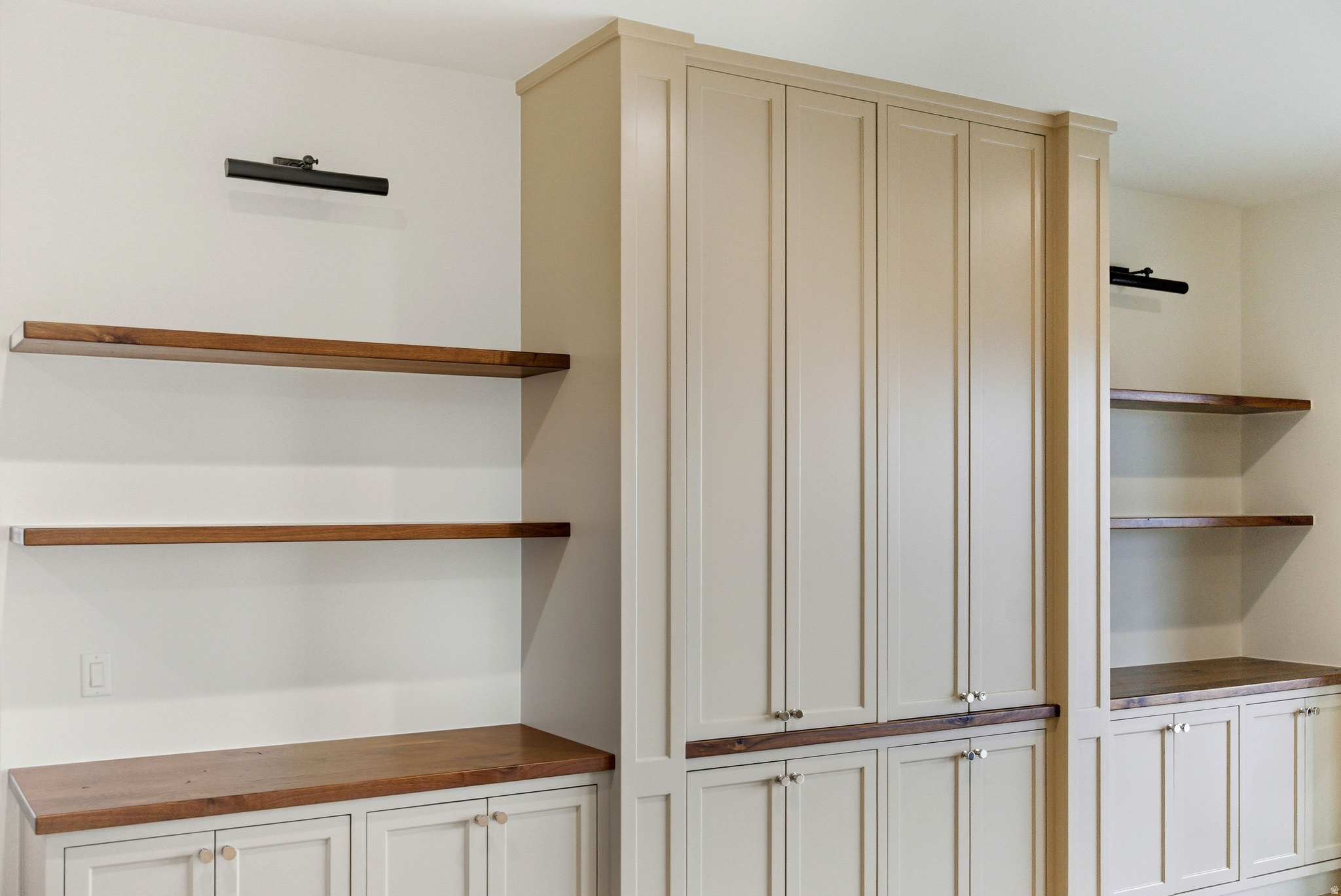 GOLDEN EAGLE - Residential