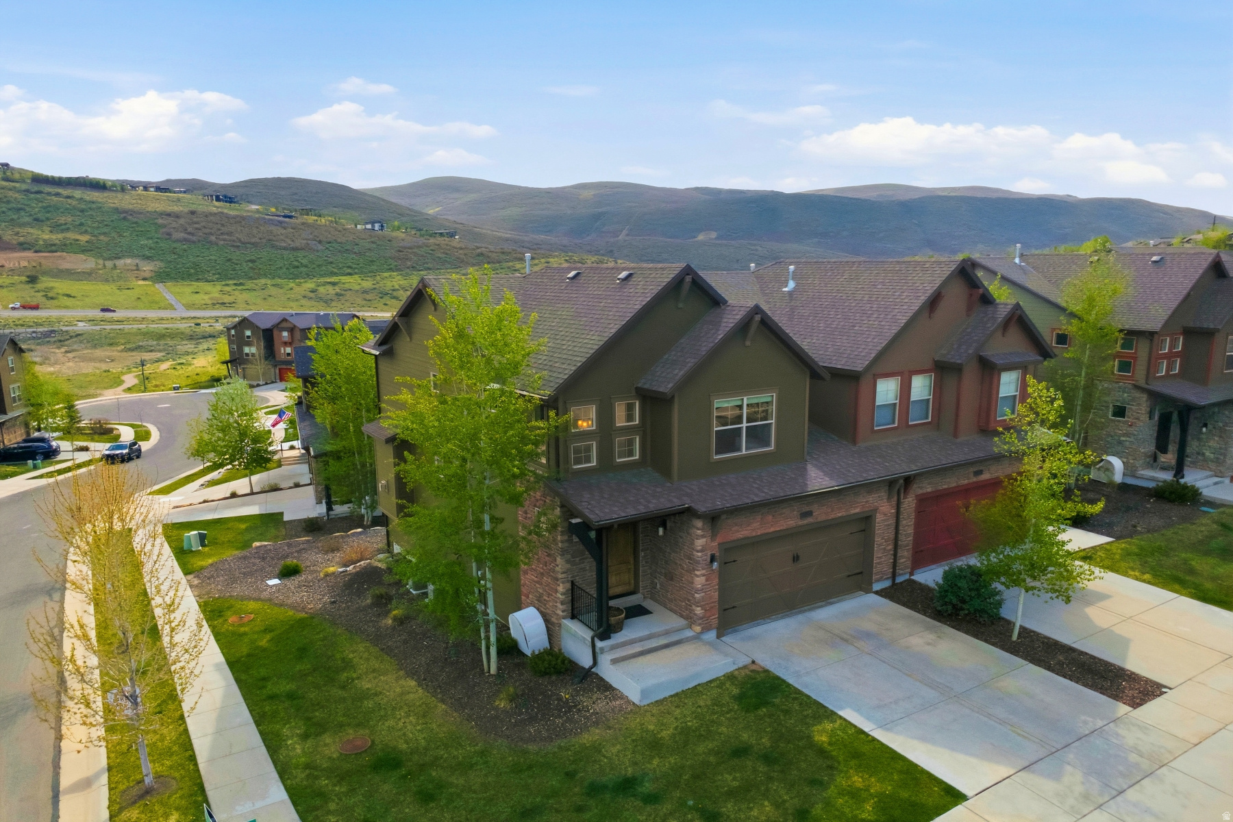 RETREAT AT JORDANELL - Residential