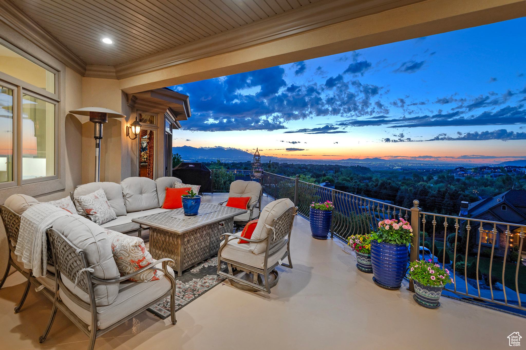 COTTONWOOD - Residential