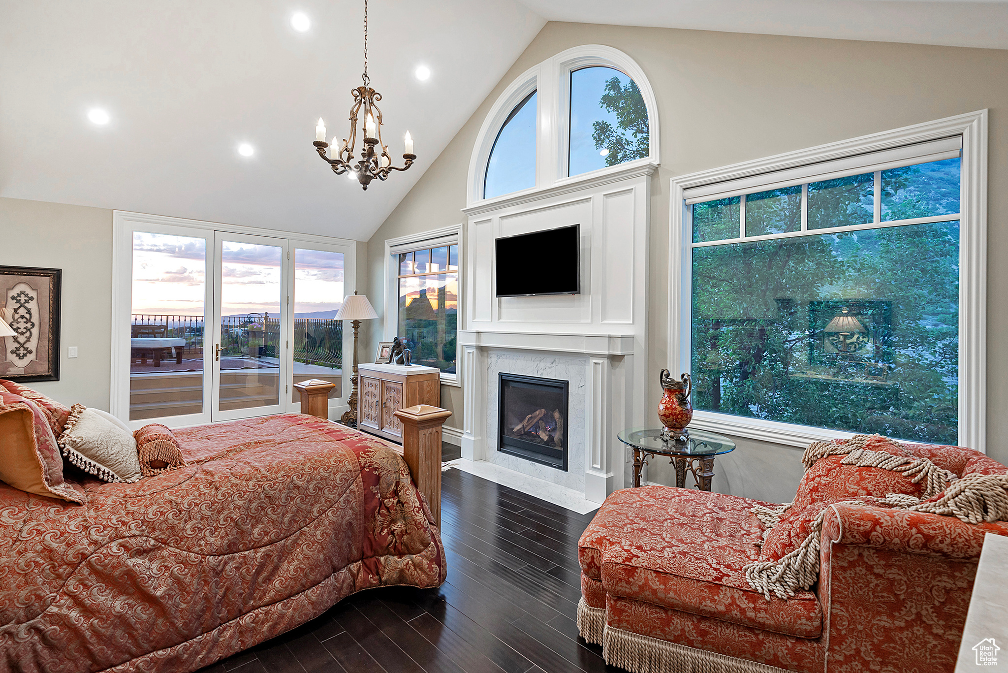 COTTONWOOD - Residential