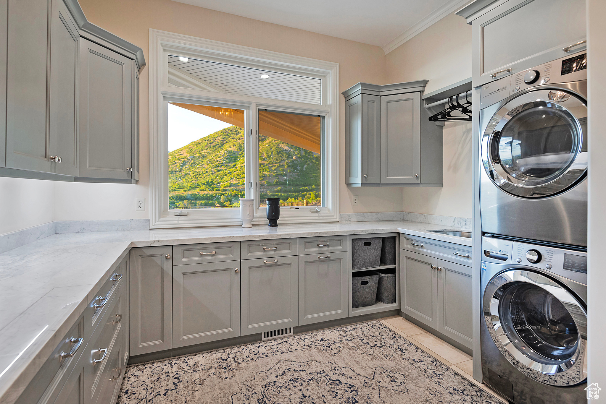 COTTONWOOD - Residential