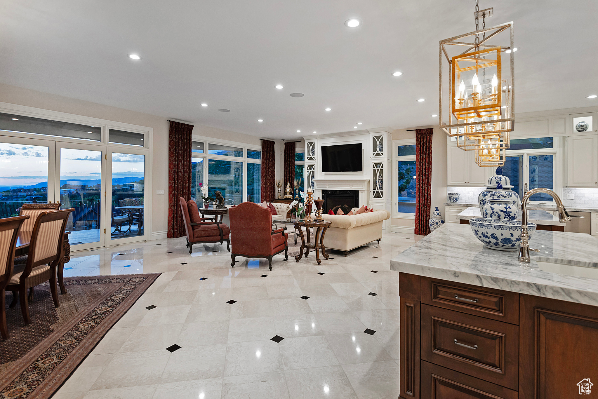 COTTONWOOD - Residential