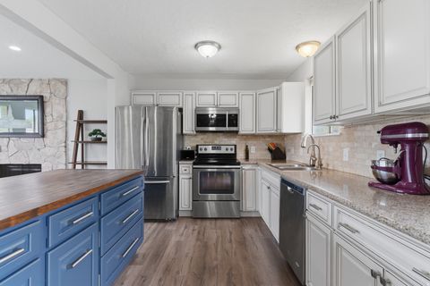 Tiny photo for 1365 E 5800 S, South Ogden, UT 84405 (MLS # 2159000)