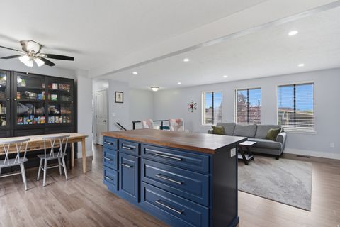 Tiny photo for 1365 E 5800 S, South Ogden, UT 84405 (MLS # 2159000)