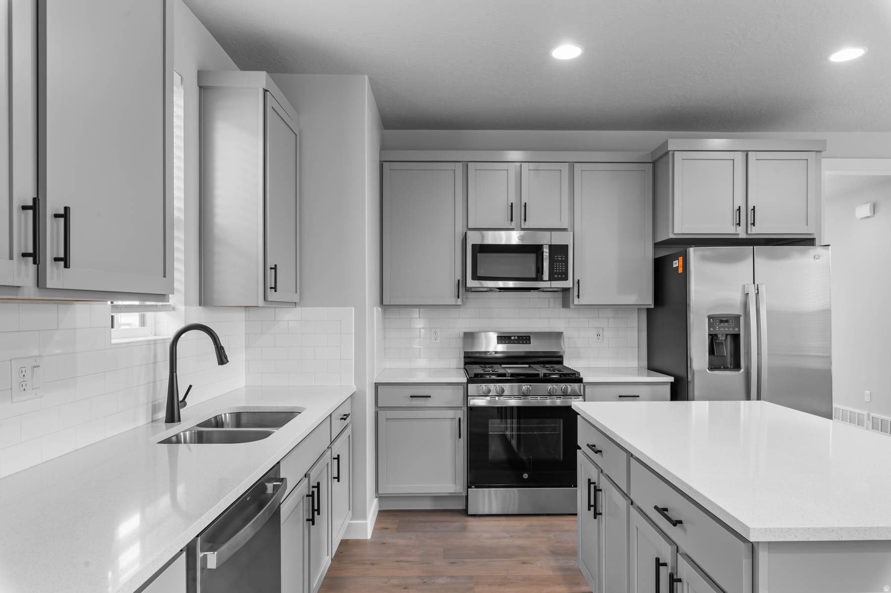 TERRAINE COTTAGE 127 - Residential