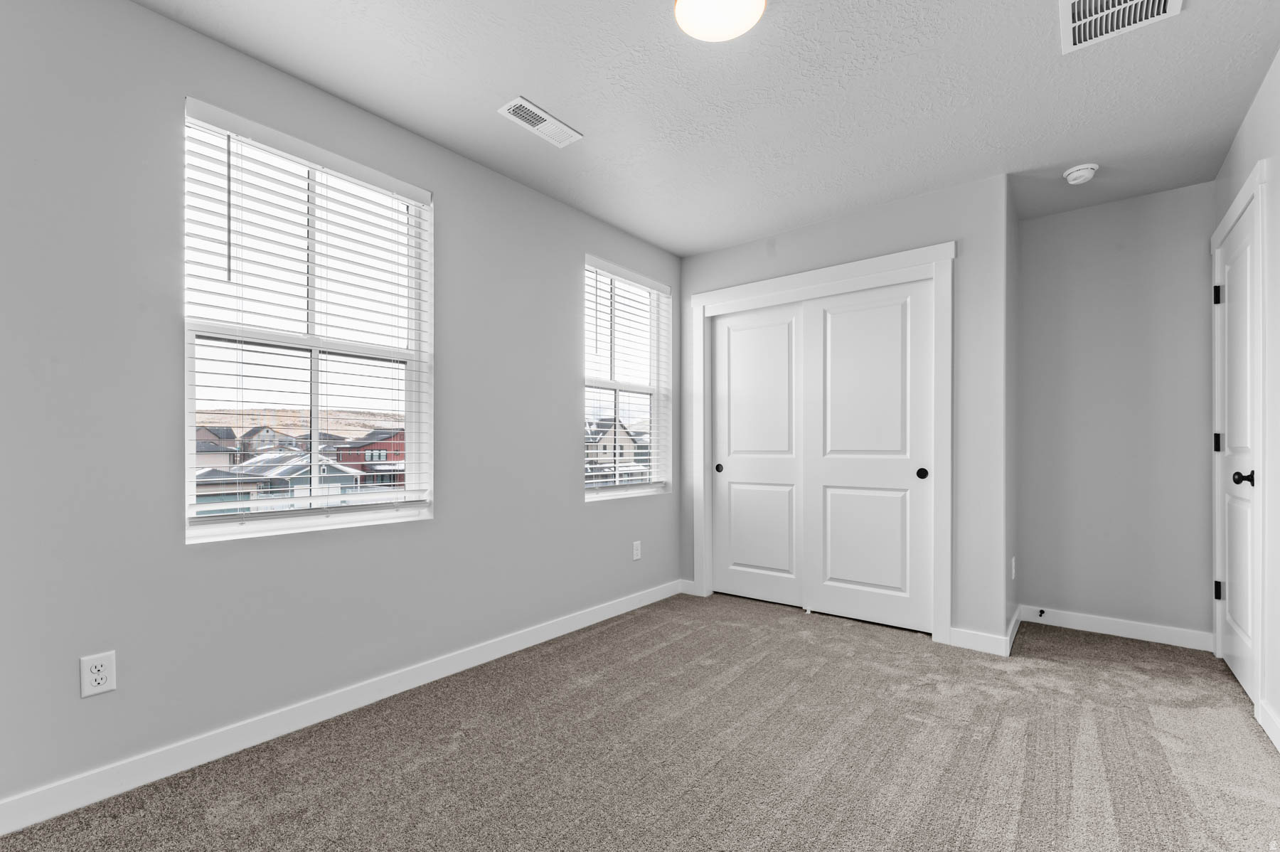 TERRAINE COTTAGE 127 - Residential