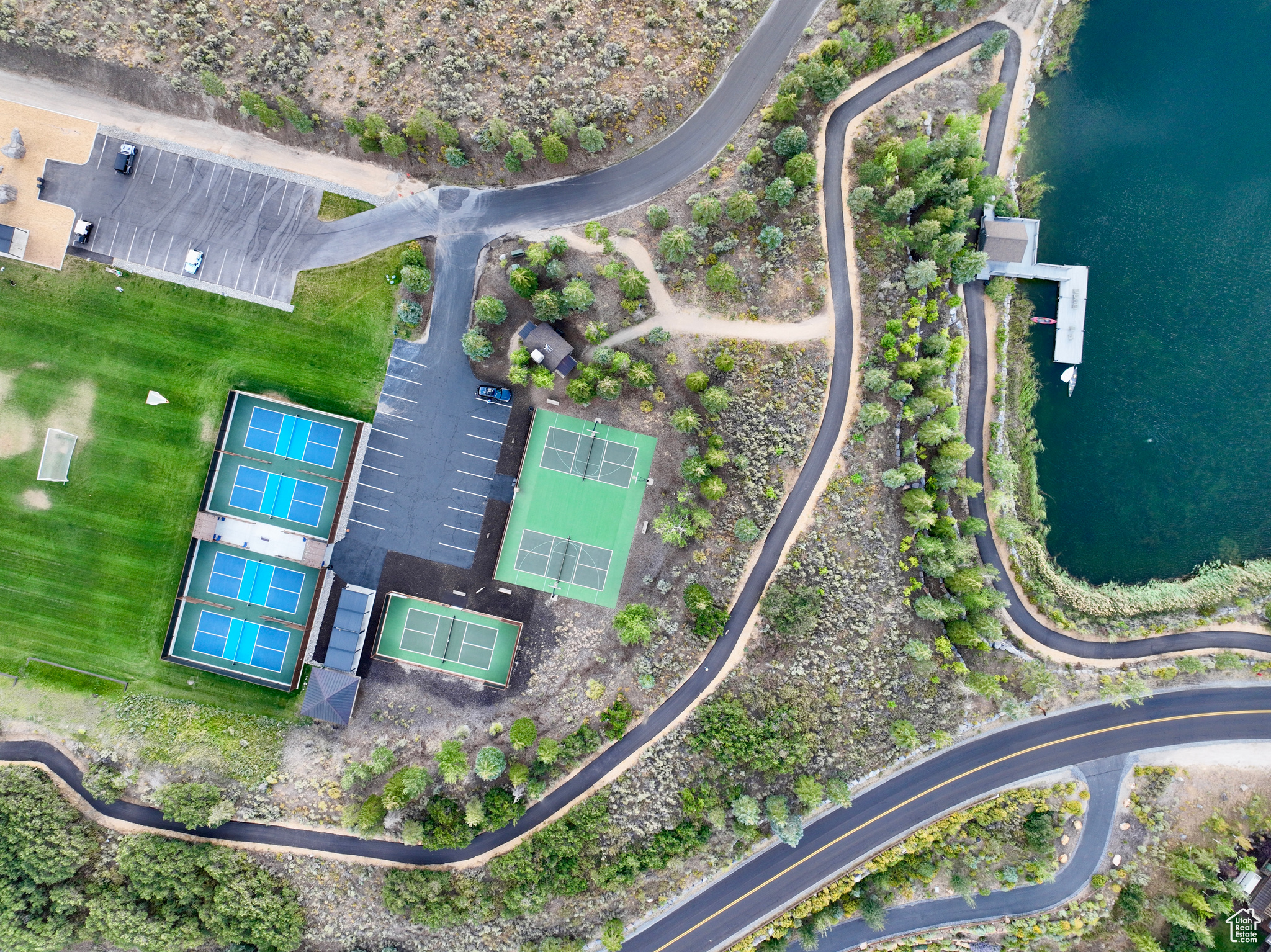 PROMONTORY - Residential