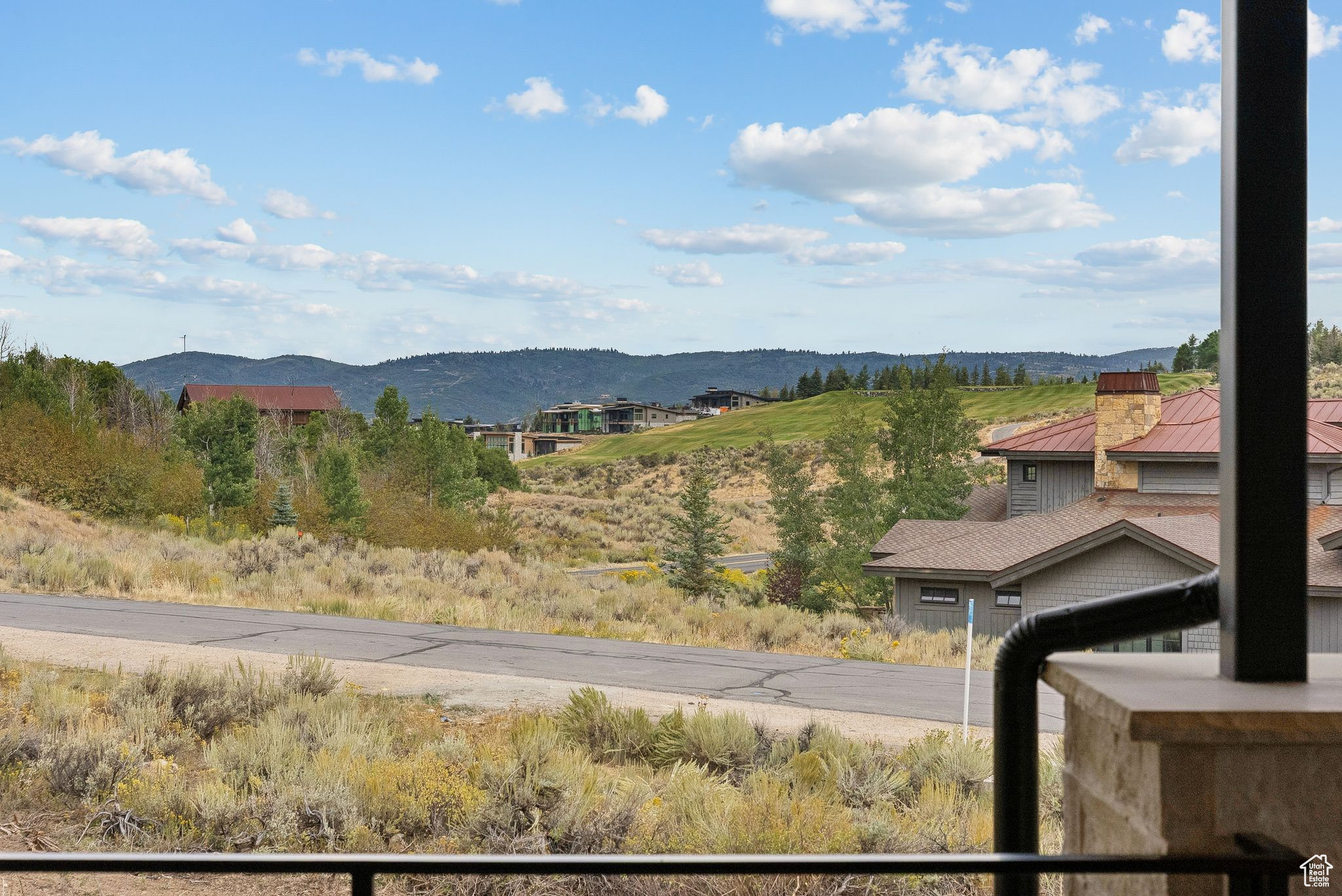 PROMONTORY - Residential