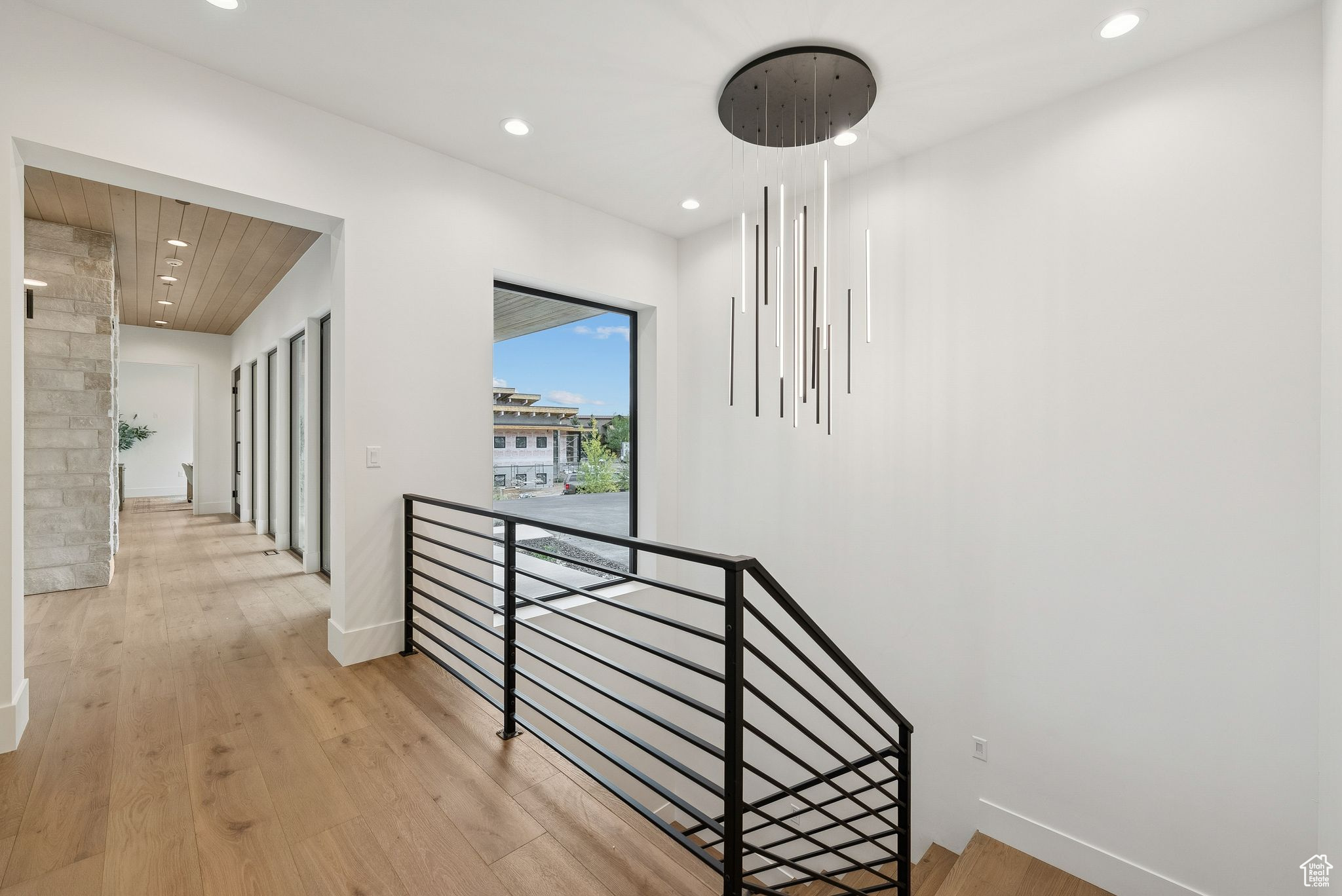PROMONTORY - Residential