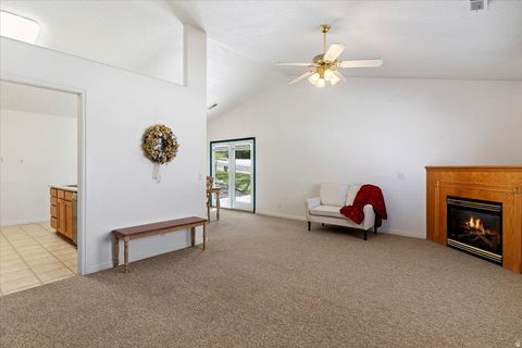 Tiny photo for 1450 BLACK MOUNTAIN DR Dr, Ogden, UT 84405 (MLS # 2145322)