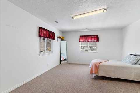 Tiny photo for 1450 BLACK MOUNTAIN DR Dr, Ogden, UT 84405 (MLS # 2145322)