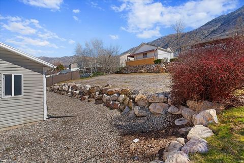 Tiny photo for 1450 BLACK MOUNTAIN DR Dr, Ogden, UT 84405 (MLS # 2145322)