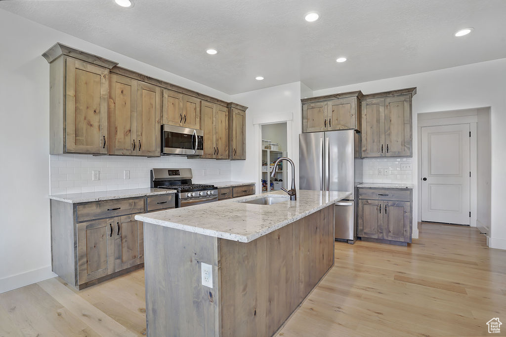 CANYON VISTA - Residential
