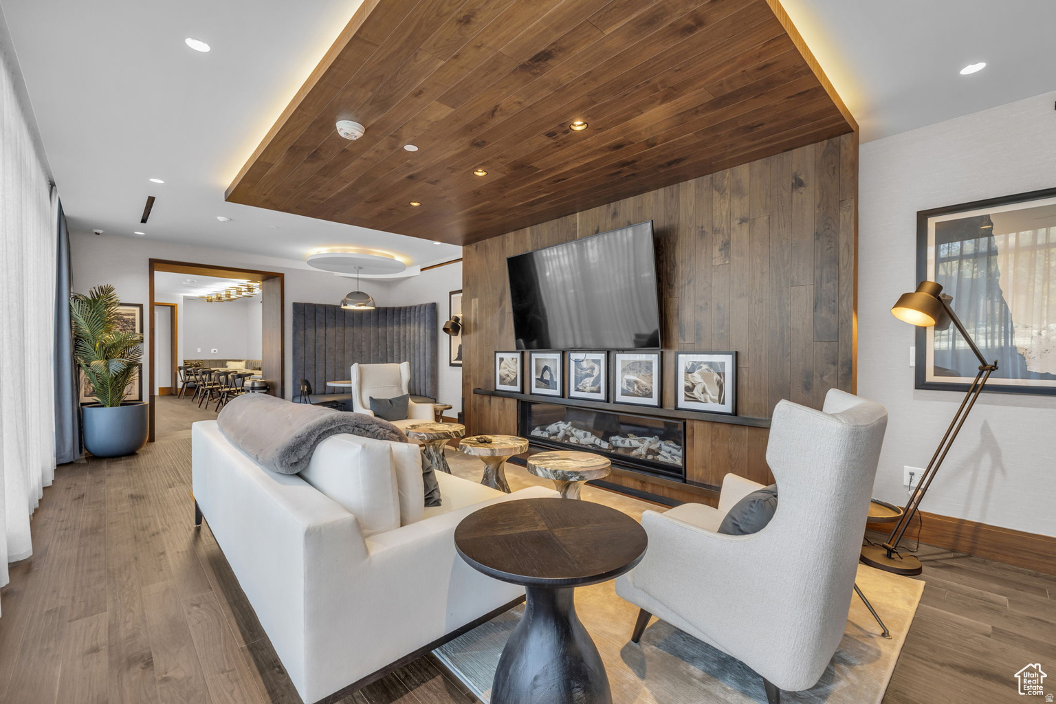 PIOCHE VILLAGE - Residential