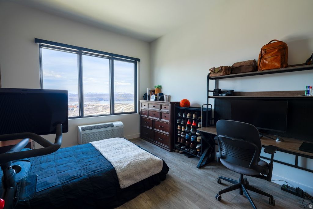 Photo of 2303 W DEER RD #1330, Park City, UT 84060 (MLS # 2143449)