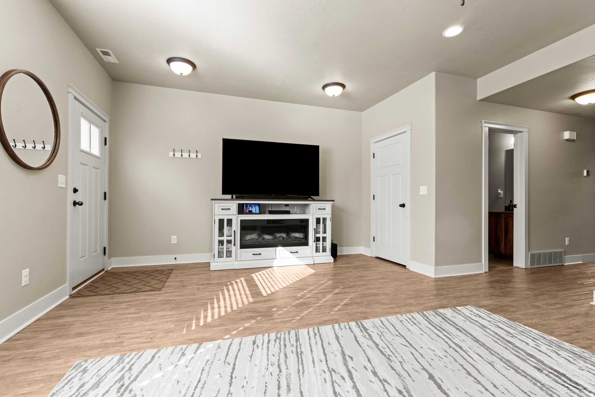 THE COVE AT PLEASANT VIEW - Residential