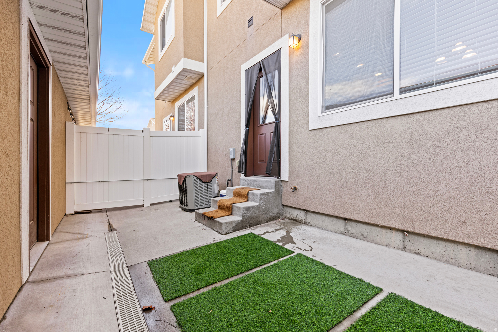 THE COVE AT PLEASANT VIEW - Residential