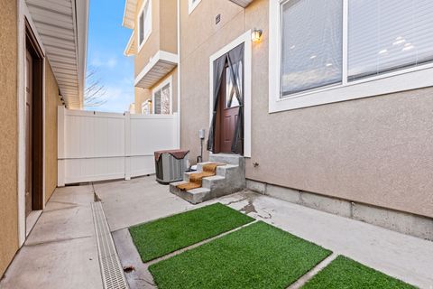 Tiny photo for 255 W 2700 N #12, Pleasant View, UT 84414 (MLS # 2139889)