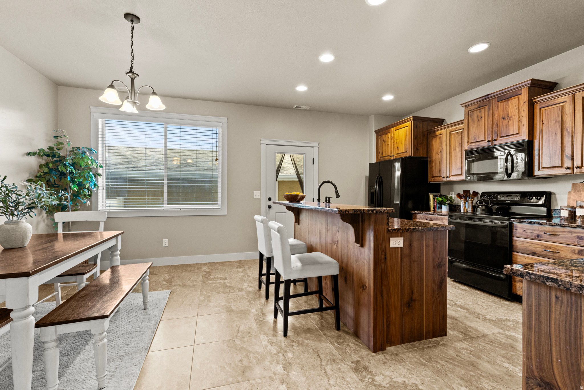 THE COVE AT PLEASANT VIEW - Residential